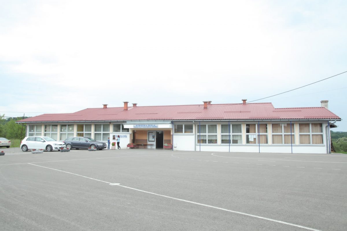 Ivan Fra Frane Jukića Elementary School